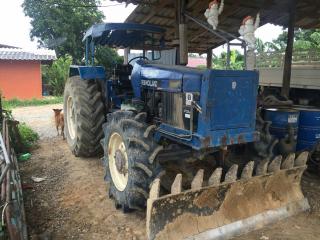 ขายรถ NEWHOLLAND FORD6640 4×4 2เพลาเอหสารเล่มทะเบียน เครื่องเดิม สภาพใช้งานทุกวัน ดันหน้าผาน7 